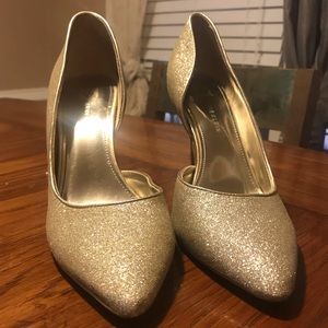 Anne Klein Heels size 8